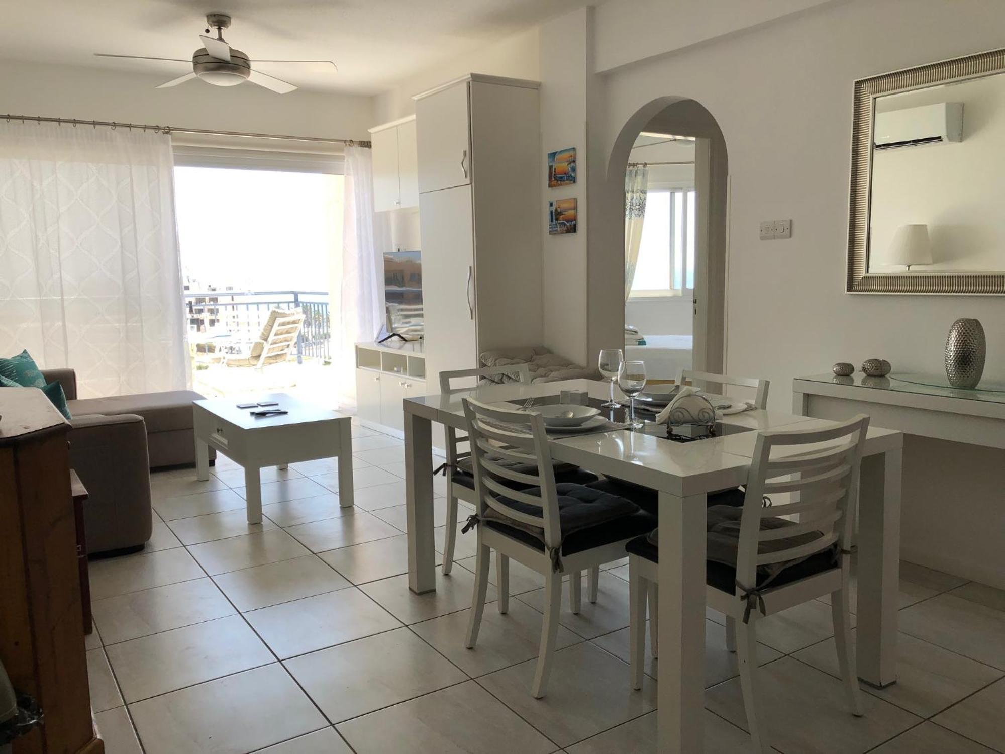 Kings Palace - Modern Penthouse With Incredible Sea Views パ フォス エクステリア 写真