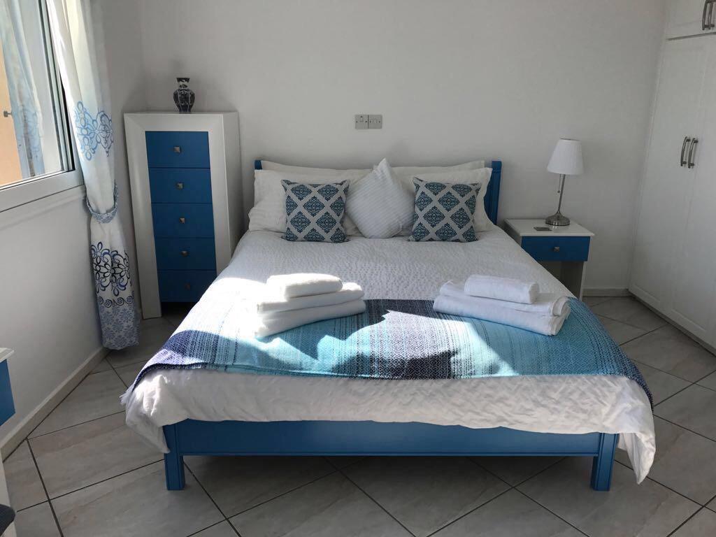 Kings Palace - Modern Penthouse With Incredible Sea Views パ フォス エクステリア 写真